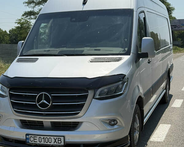 Сірий Мерседес Sprinter, об'ємом двигуна 2.99 л та пробігом 387 тис. км за 70872 $, фото 3 на Automoto.ua