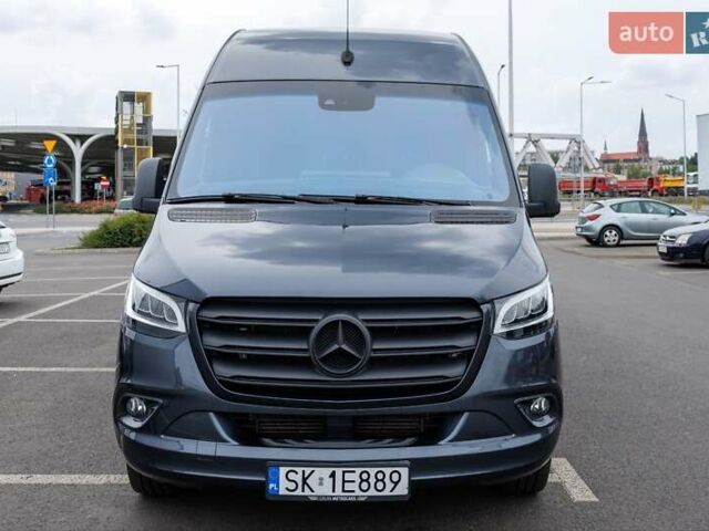 Серый Мерседес Sprinter, объемом двигателя 3 л и пробегом 135 тыс. км за 49900 $, фото 18 на Automoto.ua