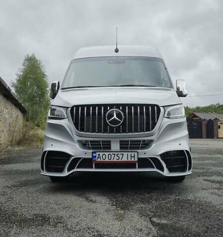 Сірий Мерседес Sprinter, об'ємом двигуна 2.14 л та пробігом 500 тис. км за 39500 $, фото 2 на Automoto.ua