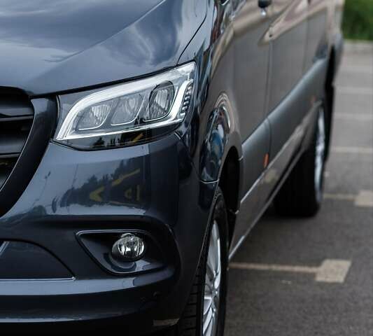 Серый Мерседес Sprinter, объемом двигателя 3 л и пробегом 135 тыс. км за 49900 $, фото 12 на Automoto.ua