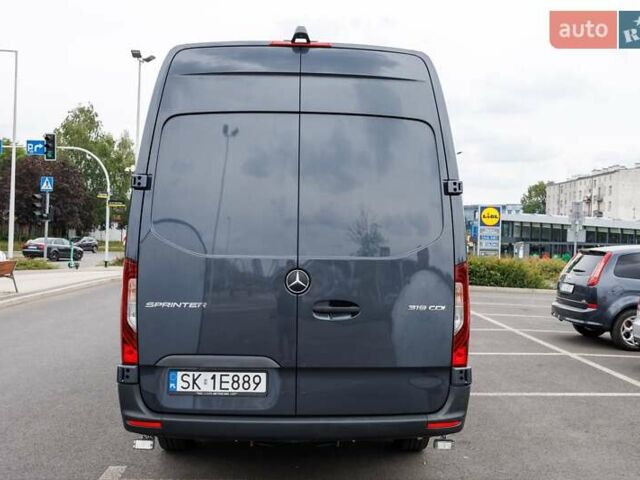 Серый Мерседес Sprinter, объемом двигателя 3 л и пробегом 135 тыс. км за 49900 $, фото 16 на Automoto.ua