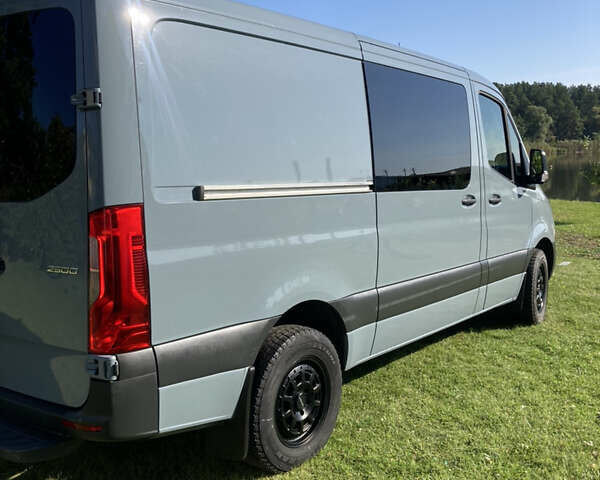 Сірий Мерседес Sprinter, об'ємом двигуна 2 л та пробігом 24 тис. км за 29700 $, фото 3 на Automoto.ua