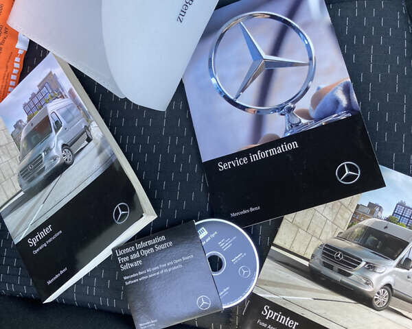 Сірий Мерседес Sprinter, об'ємом двигуна 2 л та пробігом 24 тис. км за 29700 $, фото 15 на Automoto.ua