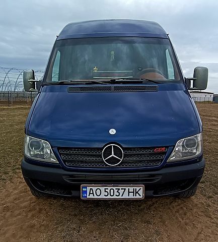 Синий Мерседес Sprinter, объемом двигателя 22 л и пробегом 0 тыс. км за 9600 $, фото 6 на Automoto.ua