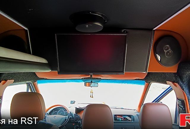 Синий Мерседес Sprinter, объемом двигателя 22 л и пробегом 0 тыс. км за 9600 $, фото 2 на Automoto.ua