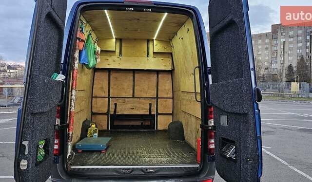 Синий Мерседес Sprinter, объемом двигателя 3 л и пробегом 652 тыс. км за 22500 $, фото 5 на Automoto.ua