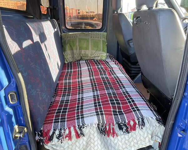 Синий Мерседес Sprinter, объемом двигателя 2.9 л и пробегом 280 тыс. км за 14000 $, фото 7 на Automoto.ua