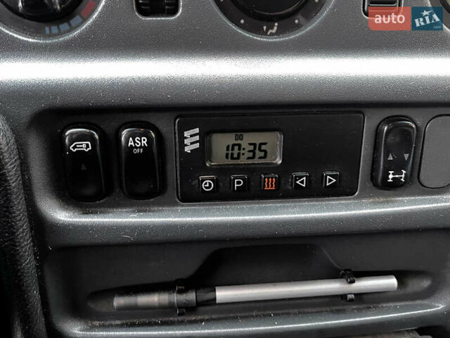 Синій Мерседес Sprinter, об'ємом двигуна 2.69 л та пробігом 492 тис. км за 12300 $, фото 17 на Automoto.ua