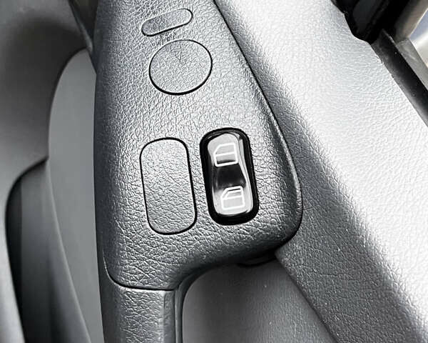 Синій Мерседес Sprinter, об'ємом двигуна 2.69 л та пробігом 492 тис. км за 12300 $, фото 21 на Automoto.ua