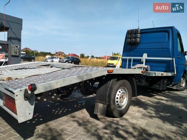 Синий Мерседес Sprinter, объемом двигателя 2.1 л и пробегом 442 тыс. км за 10900 $, фото 2 на Automoto.ua