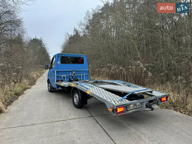 Синий Мерседес Sprinter, объемом двигателя 2.15 л и пробегом 754 тыс. км за 10500 $, фото 4 на Automoto.ua