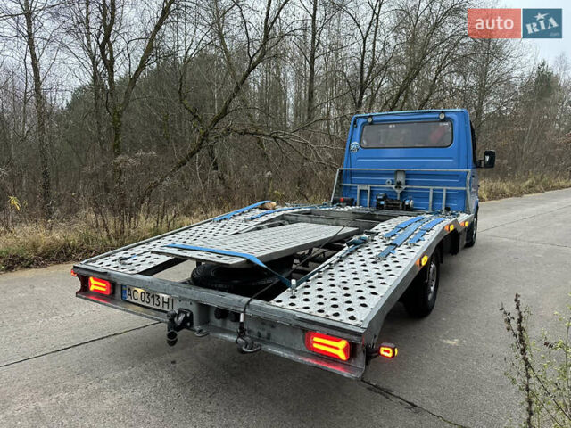 Синий Мерседес Sprinter, объемом двигателя 2.15 л и пробегом 754 тыс. км за 10500 $, фото 5 на Automoto.ua