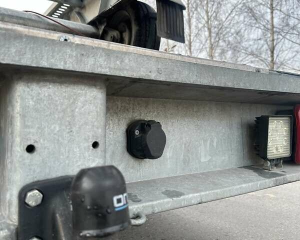 Синій Мерседес Sprinter, об'ємом двигуна 2.15 л та пробігом 528 тис. км за 22800 $, фото 9 на Automoto.ua