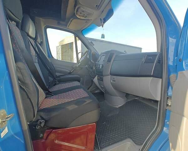 Синій Мерседес Sprinter, об'ємом двигуна 2.99 л та пробігом 355 тис. км за 42000 $, фото 9 на Automoto.ua