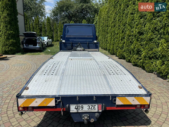 Синий Мерседес Sprinter, объемом двигателя 2.2 л и пробегом 323 тыс. км за 25000 $, фото 5 на Automoto.ua
