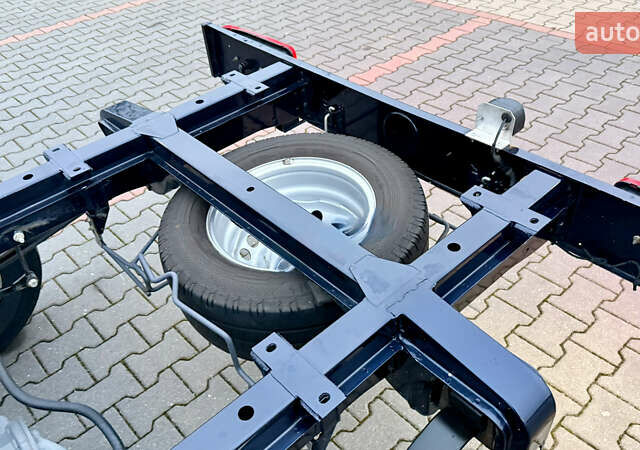 Синий Мерседес Sprinter, объемом двигателя 3 л и пробегом 850 тыс. км за 22222 $, фото 8 на Automoto.ua