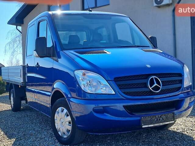 Синий Мерседес Sprinter, объемом двигателя 2.2 л и пробегом 199 тыс. км за 16900 $, фото 8 на Automoto.ua