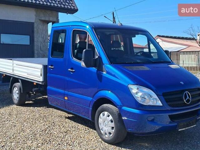Синий Мерседес Sprinter, объемом двигателя 2.2 л и пробегом 199 тыс. км за 16900 $, фото 40 на Automoto.ua