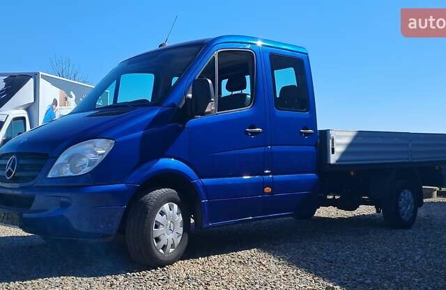 Синий Мерседес Sprinter, объемом двигателя 2.2 л и пробегом 199 тыс. км за 16900 $, фото 1 на Automoto.ua