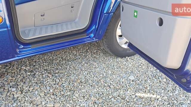 Синий Мерседес Sprinter, объемом двигателя 2.2 л и пробегом 199 тыс. км за 16900 $, фото 24 на Automoto.ua