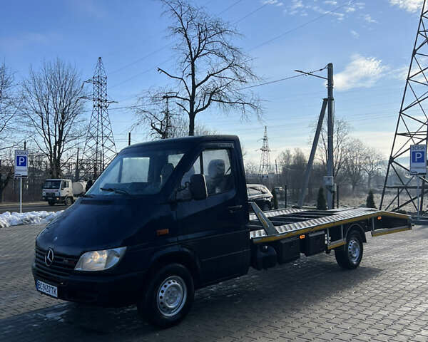 Синий Мерседес Sprinter, объемом двигателя 2.69 л и пробегом 388 тыс. км за 11300 $, фото 1 на Automoto.ua