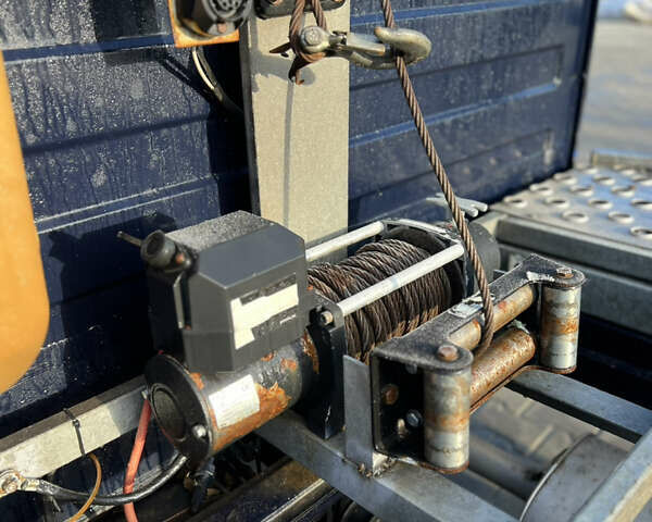 Синий Мерседес Sprinter, объемом двигателя 2.69 л и пробегом 388 тыс. км за 11300 $, фото 13 на Automoto.ua