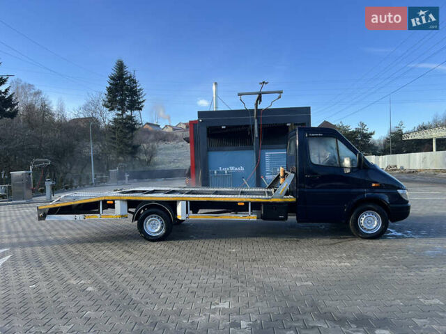 Синий Мерседес Sprinter, объемом двигателя 2.69 л и пробегом 388 тыс. км за 11300 $, фото 8 на Automoto.ua