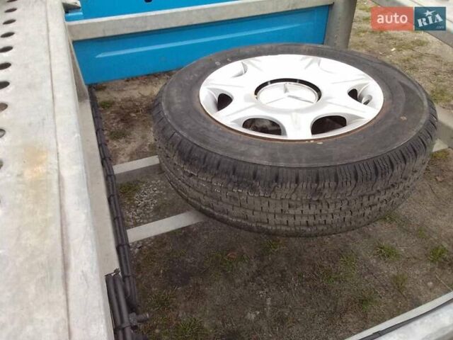 Синий Мерседес Sprinter, объемом двигателя 2.2 л и пробегом 251 тыс. км за 15900 $, фото 12 на Automoto.ua