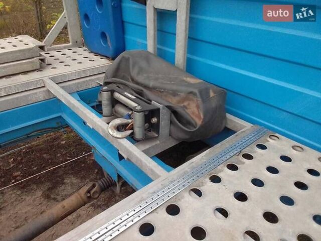 Синий Мерседес Sprinter, объемом двигателя 2.2 л и пробегом 251 тыс. км за 15900 $, фото 7 на Automoto.ua