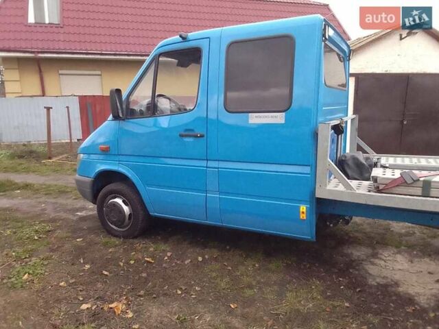 Синий Мерседес Sprinter, объемом двигателя 2.2 л и пробегом 251 тыс. км за 15900 $, фото 11 на Automoto.ua