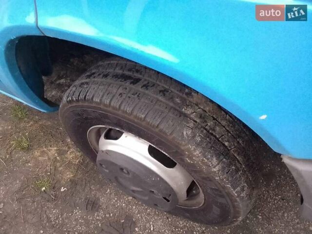 Синий Мерседес Sprinter, объемом двигателя 2.2 л и пробегом 251 тыс. км за 15900 $, фото 10 на Automoto.ua