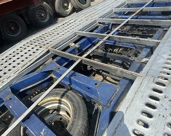 Синий Мерседес Sprinter, объемом двигателя 2.69 л и пробегом 600 тыс. км за 18500 $, фото 4 на Automoto.ua