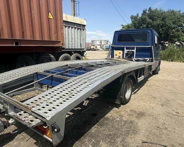 Синий Мерседес Sprinter, объемом двигателя 2.69 л и пробегом 600 тыс. км за 18500 $, фото 3 на Automoto.ua