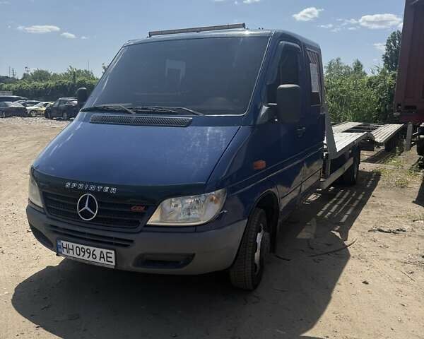 Синий Мерседес Sprinter, объемом двигателя 2.69 л и пробегом 600 тыс. км за 18500 $, фото 1 на Automoto.ua
