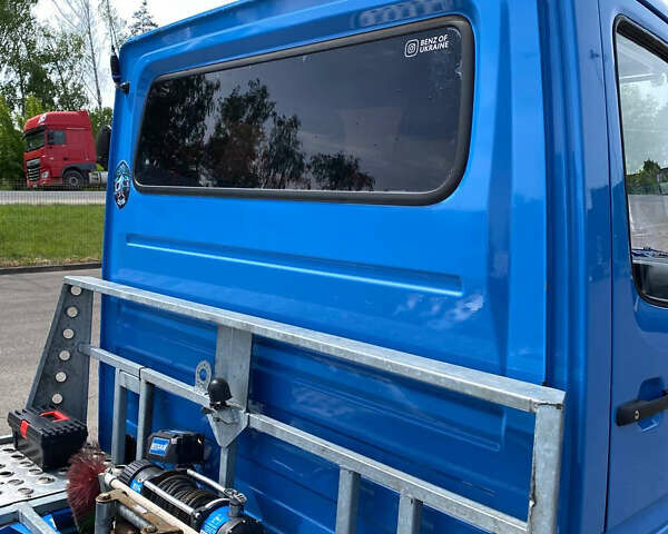 Синій Мерседес Sprinter, об'ємом двигуна 2.15 л та пробігом 520 тис. км за 15000 $, фото 35 на Automoto.ua