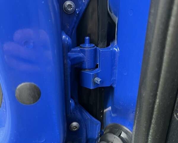 Синий Мерседес Sprinter, объемом двигателя 2.1 л и пробегом 0 тыс. км за 18500 $, фото 26 на Automoto.ua