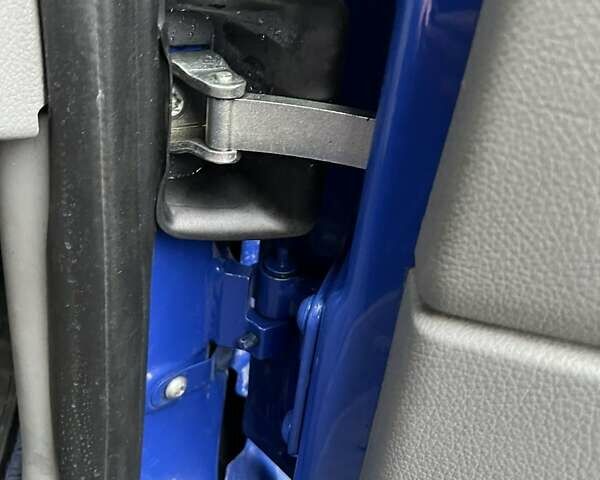 Синий Мерседес Sprinter, объемом двигателя 2.1 л и пробегом 0 тыс. км за 18500 $, фото 25 на Automoto.ua