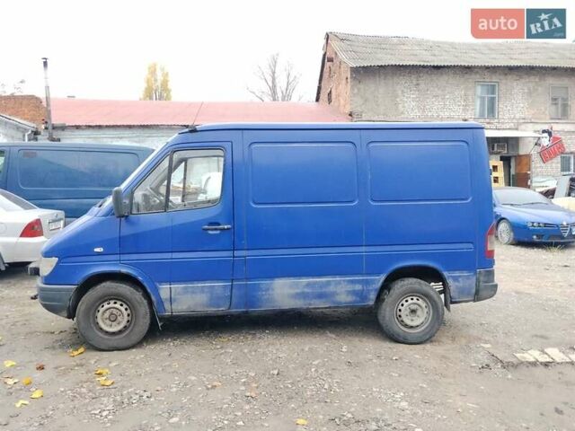 Синий Мерседес Sprinter, объемом двигателя 3 л и пробегом 125 тыс. км за 4500 $, фото 8 на Automoto.ua