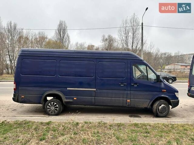 Синій Мерседес Sprinter, об'ємом двигуна 2.9 л та пробігом 669 тис. км за 4800 $, фото 5 на Automoto.ua