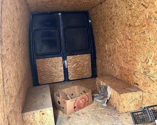 Синій Мерседес Sprinter, об'ємом двигуна 2.9 л та пробігом 669 тис. км за 4800 $, фото 12 на Automoto.ua