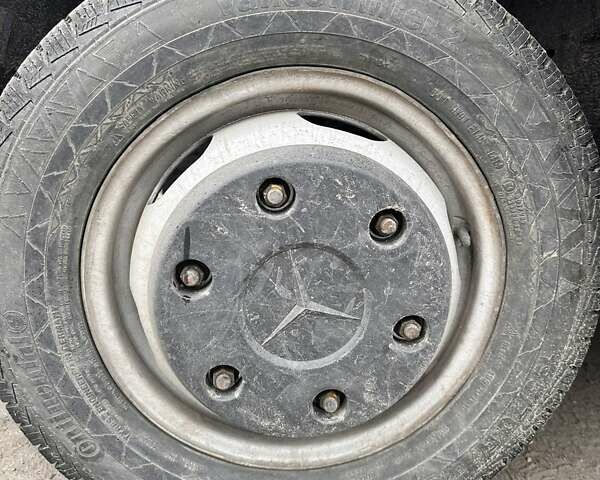 Синій Мерседес Sprinter, об'ємом двигуна 2.9 л та пробігом 669 тис. км за 4800 $, фото 21 на Automoto.ua