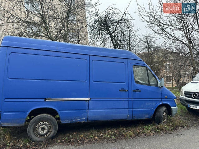 Синий Мерседес Sprinter, объемом двигателя 2.87 л и пробегом 620 тыс. км за 5999 $, фото 3 на Automoto.ua