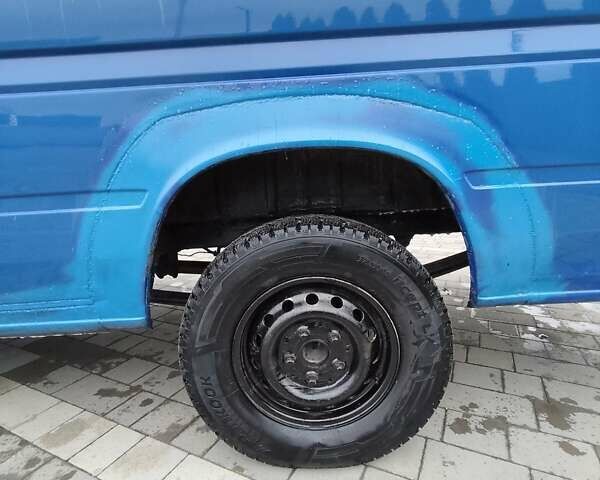Синий Мерседес Sprinter, объемом двигателя 2.9 л и пробегом 497 тыс. км за 6890 $, фото 10 на Automoto.ua
