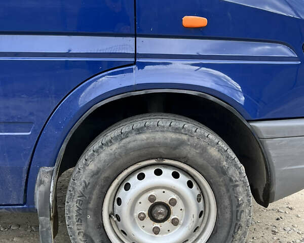 Синий Мерседес Sprinter, объемом двигателя 2.87 л и пробегом 600 тыс. км за 5950 $, фото 15 на Automoto.ua