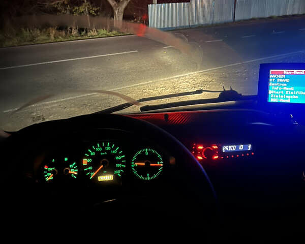 Синий Мерседес Sprinter, объемом двигателя 2.87 л и пробегом 600 тыс. км за 5950 $, фото 24 на Automoto.ua