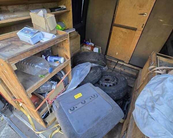 Синий Мерседес Sprinter, объемом двигателя 2.87 л и пробегом 878 тыс. км за 4950 $, фото 16 на Automoto.ua