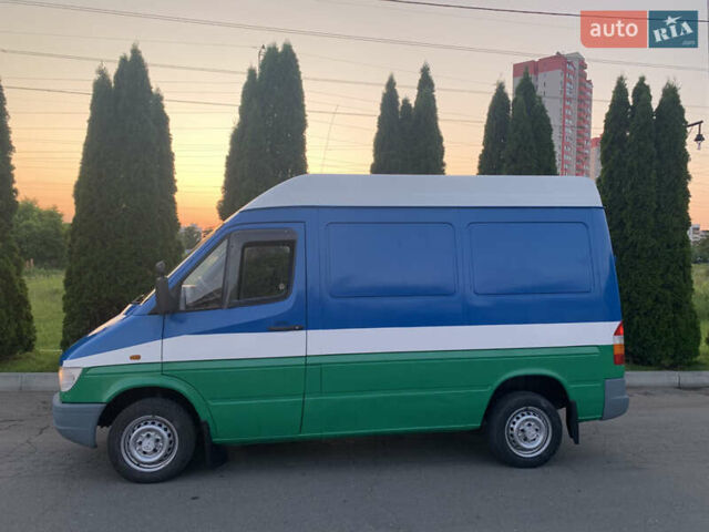 Синий Мерседес Sprinter, объемом двигателя 2.3 л и пробегом 2 тыс. км за 6500 $, фото 7 на Automoto.ua