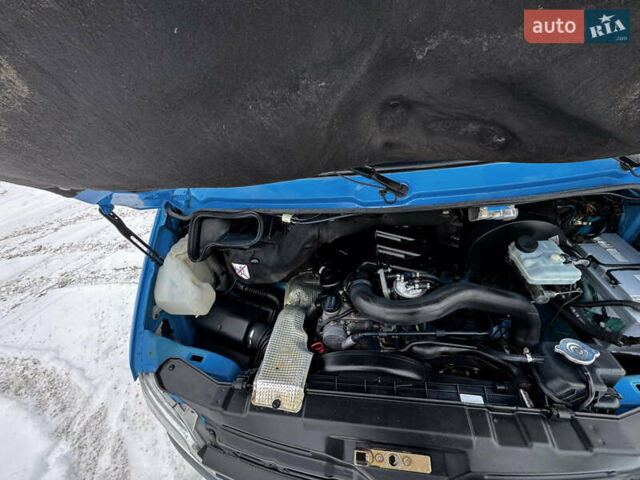 Синий Мерседес Sprinter, объемом двигателя 2.15 л и пробегом 314 тыс. км за 7200 $, фото 38 на Automoto.ua