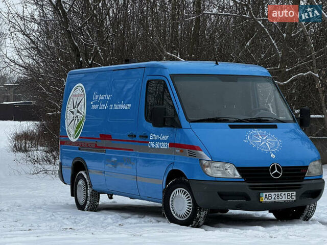 Синий Мерседес Sprinter, объемом двигателя 2.15 л и пробегом 314 тыс. км за 7200 $, фото 11 на Automoto.ua
