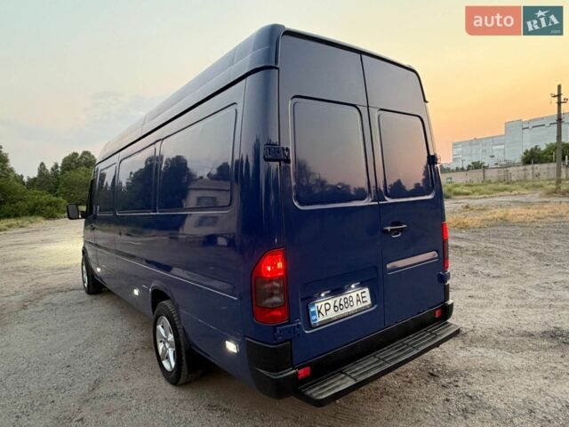 Синий Мерседес Sprinter, объемом двигателя 2.9 л и пробегом 718 тыс. км за 9000 $, фото 4 на Automoto.ua